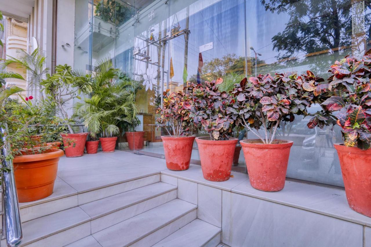 Cherrystay Amrit Residency Indore